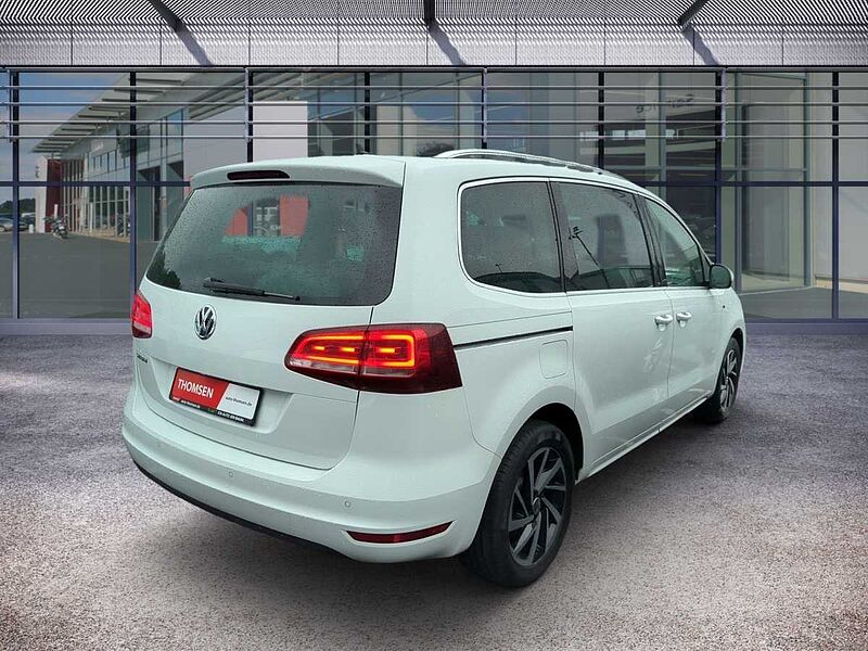 Volkswagen Sharan 2.0 TDI  Navi Winterp. PDC SHZ KlimaA