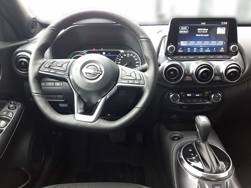 Nissan Juke 1.6 Hybrid N-Connecta AUT LED Winterp. PDC