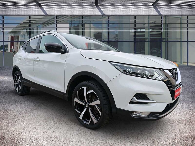 Nissan Qashqai 1.3 DIG-T Akari Navi Pano LED SpurH