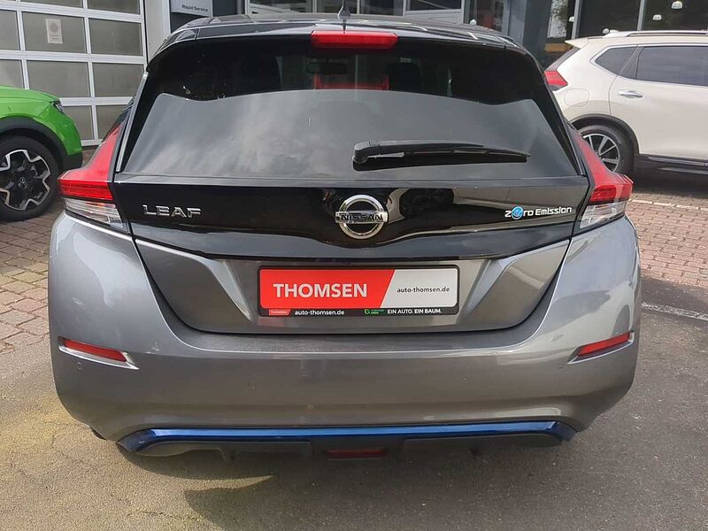 Nissan Leaf Tekna Bose ACC Navi LED Winterp. SpurH 360