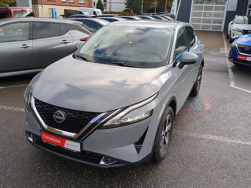 Nissan Qashqai 1.3 DIG-T MHEV N-Connecta ACC Navi LED